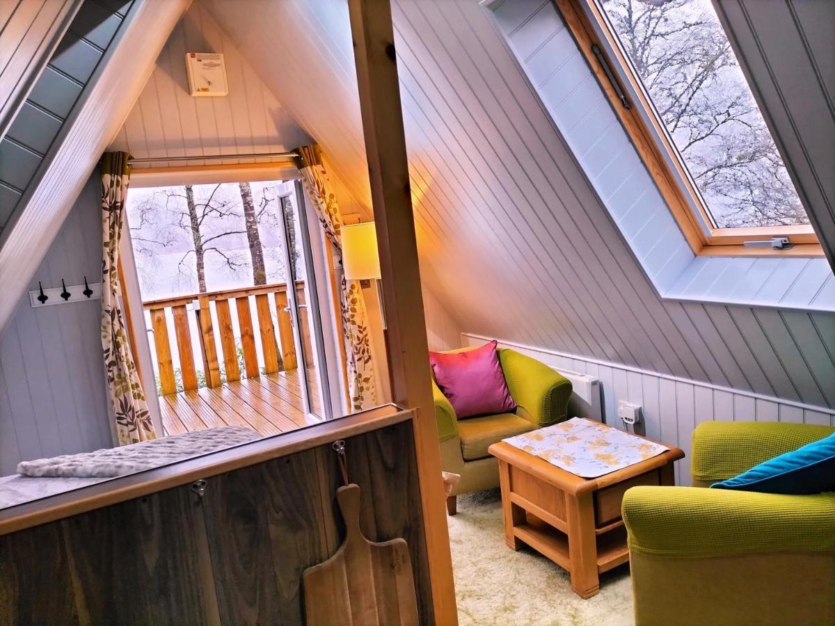 Glenfinnan Retreats, ASH CABIN Exterior foto